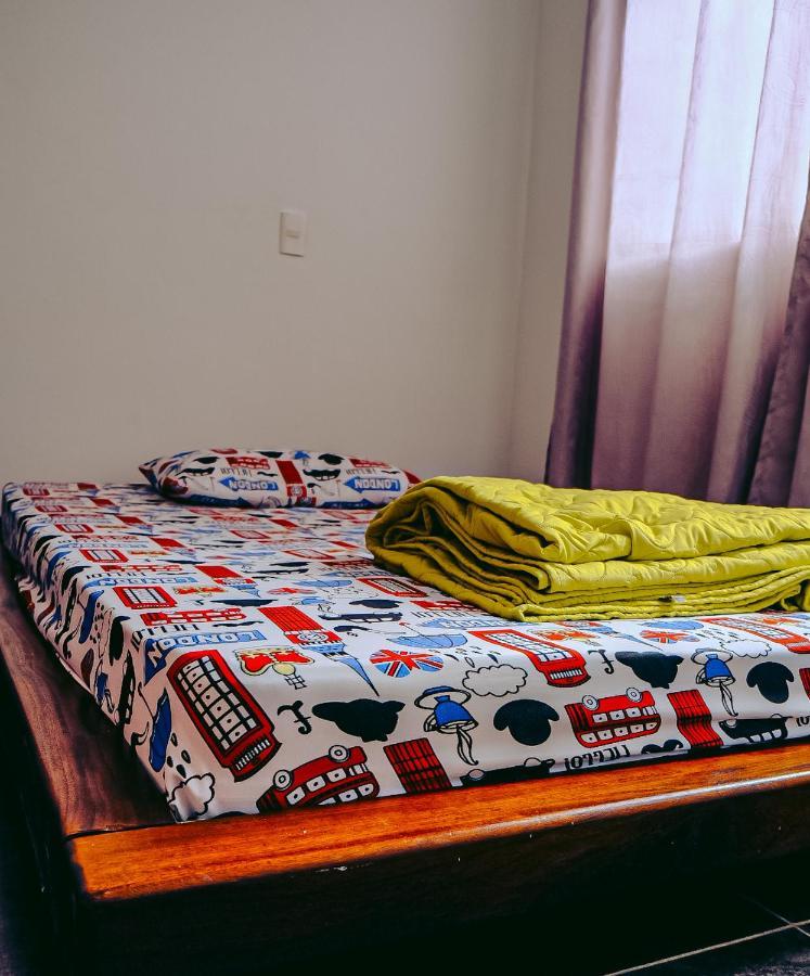 Hostel Metro Floresta Alojamiento Medellín Buitenkant foto