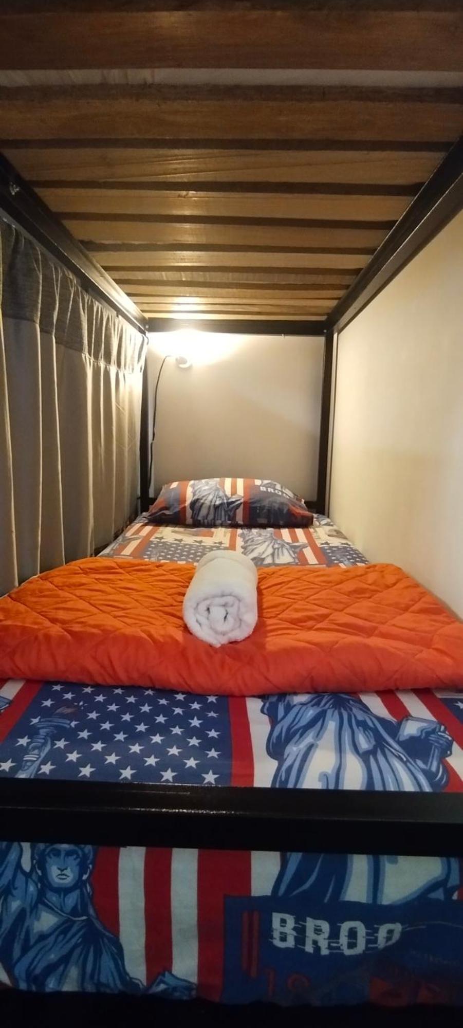 Hostel Metro Floresta Alojamiento Medellín Buitenkant foto